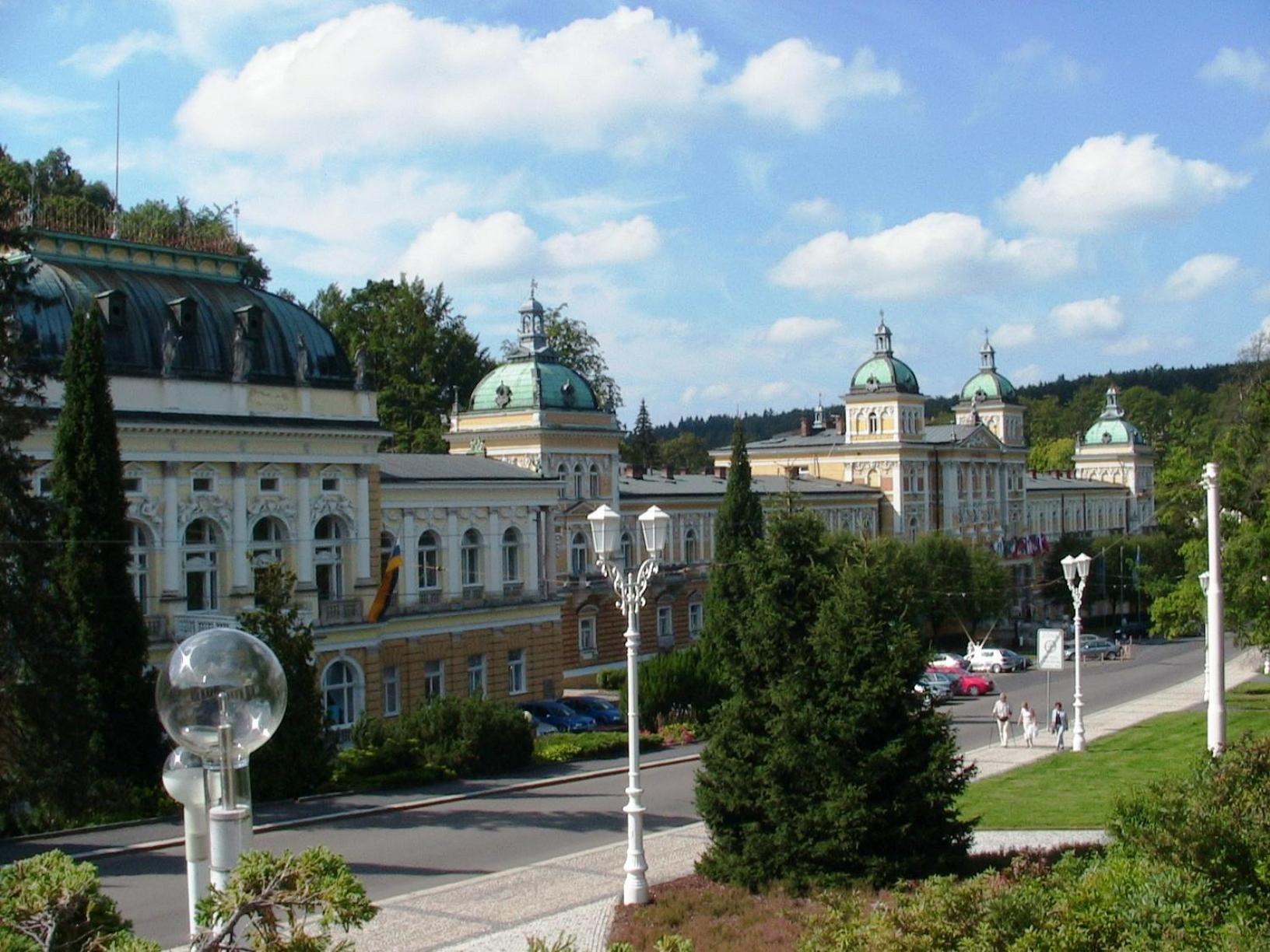 Apartment Barbara Mariánské Lázně Екстериор снимка